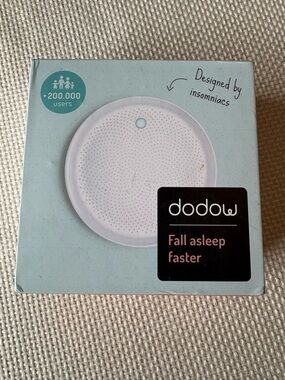 Dodow Sleep Aid Device Livlab Fall Asleep Faster Insomniac